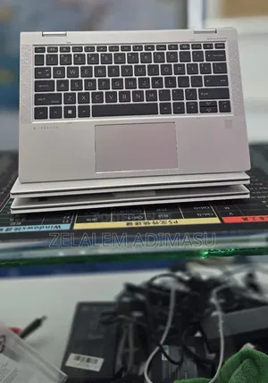 New Laptop HP EliteBook 830 16GB Intel Core i7 SSD 512GB