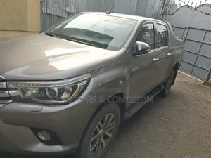 Toyota Hilux 2020 Revo Wz Driver
