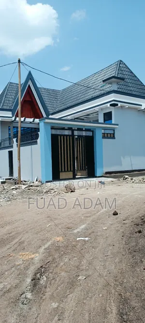 3bdrm Villa in East Shewa for sale