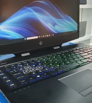 New Laptop HP Omen 17 16GB Intel Core i7 SSD 512GB