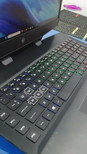 New Laptop HP Omen 17 16GB Intel Core i7 SSD 512GB