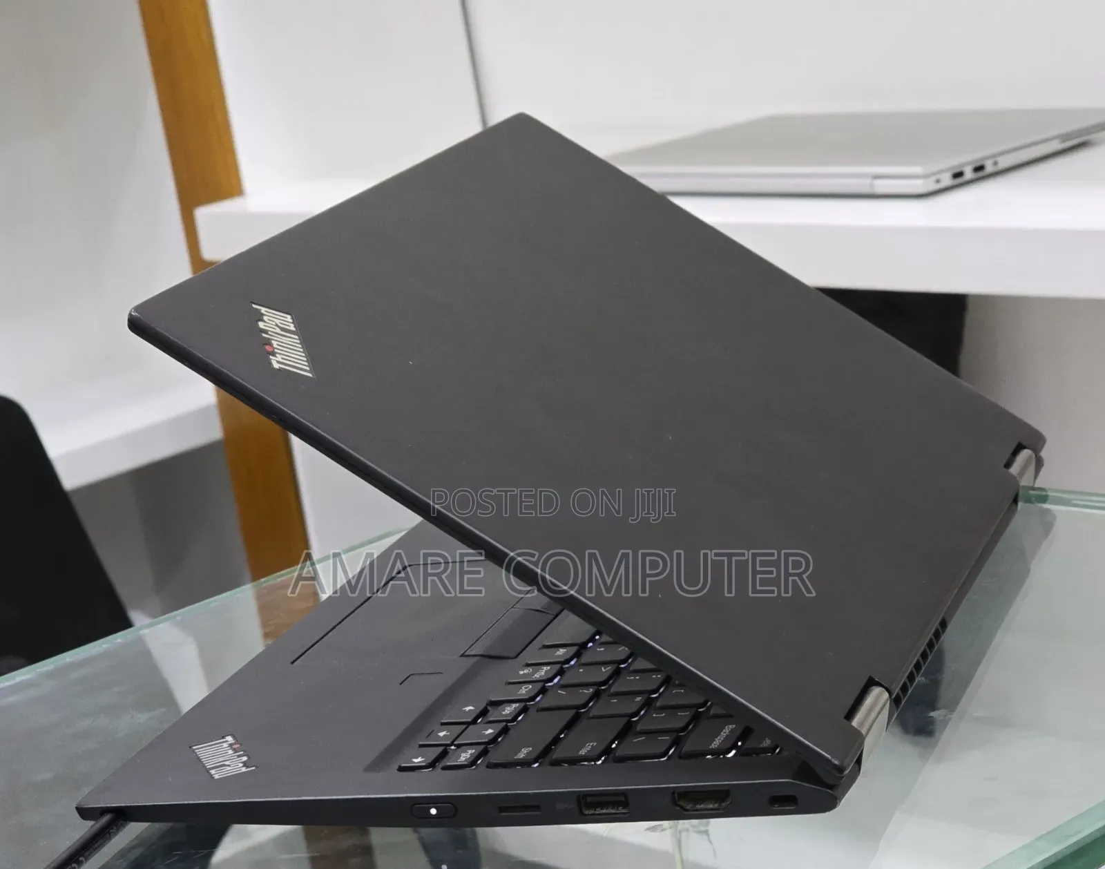 New Laptop Lenovo ThinkPad X390 Yoga 16GB Intel Core i5 SSD 512GB