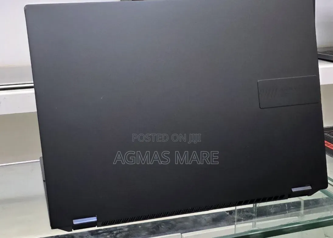 New Laptop Asus Vivobook 16 16GB Intel Core i9 SSD 1T