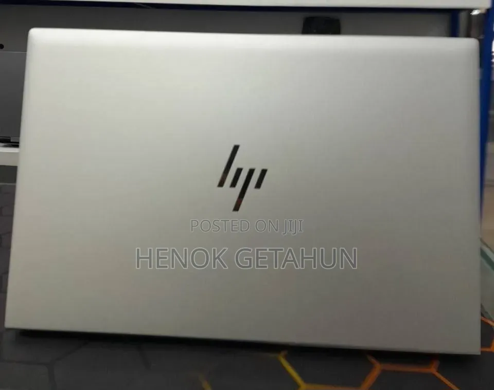 New Laptop HP EliteBook 840 G8 16GB Intel Core i7 SSD 512GB