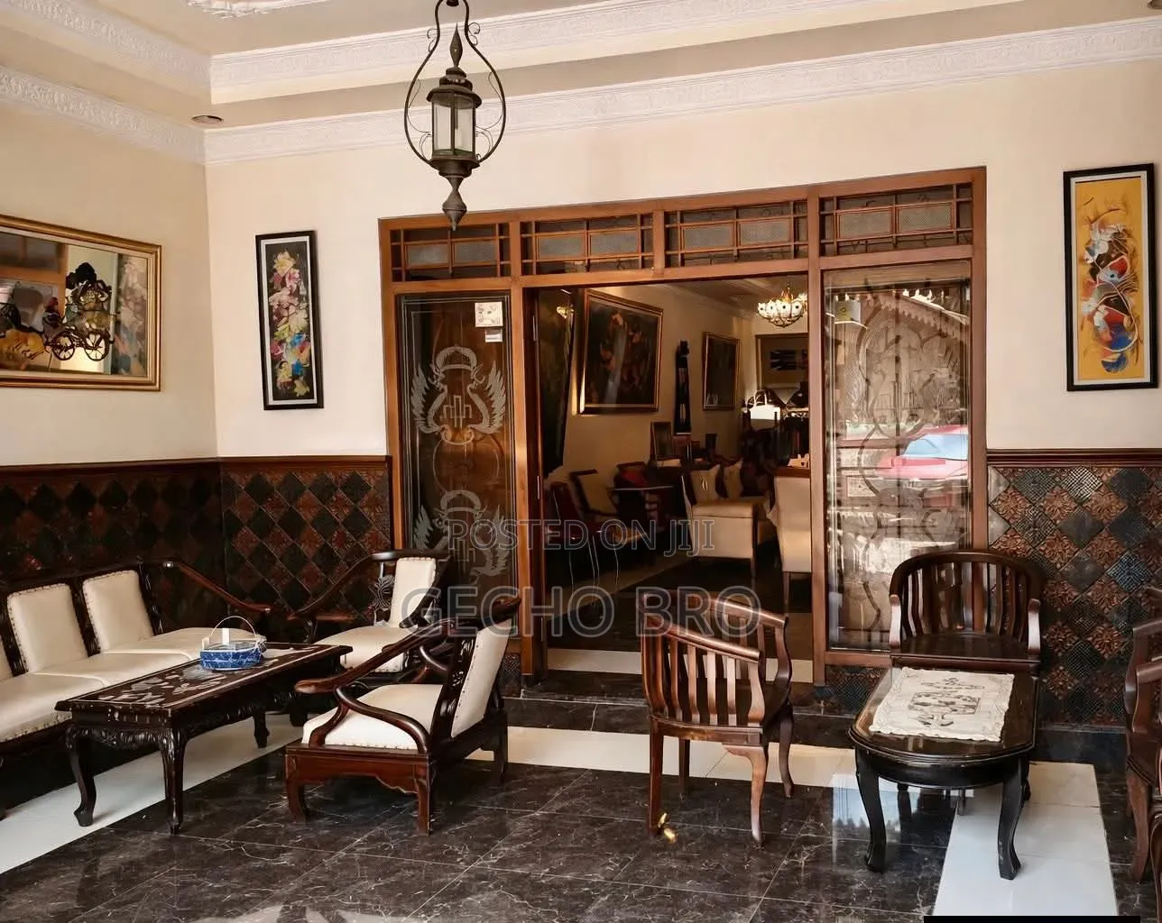 Furnished 6bdrm House in Bole for sale