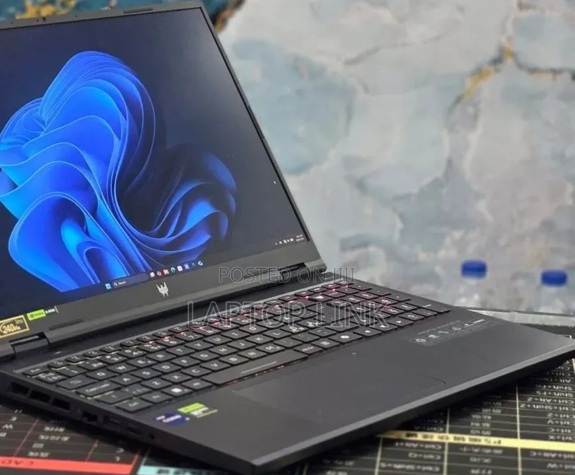 New Laptop Acer Predator Helios Neo 16 16GB Intel Core i9 SSD 1T