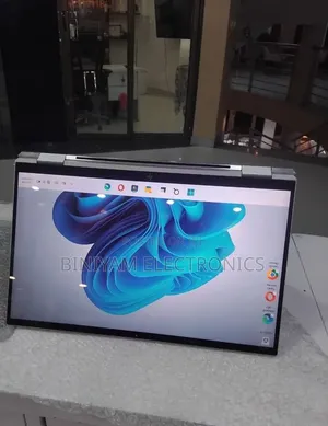 New Laptop HP EliteBook 1040 G8 16GB Intel Core i7 SSD 512GB