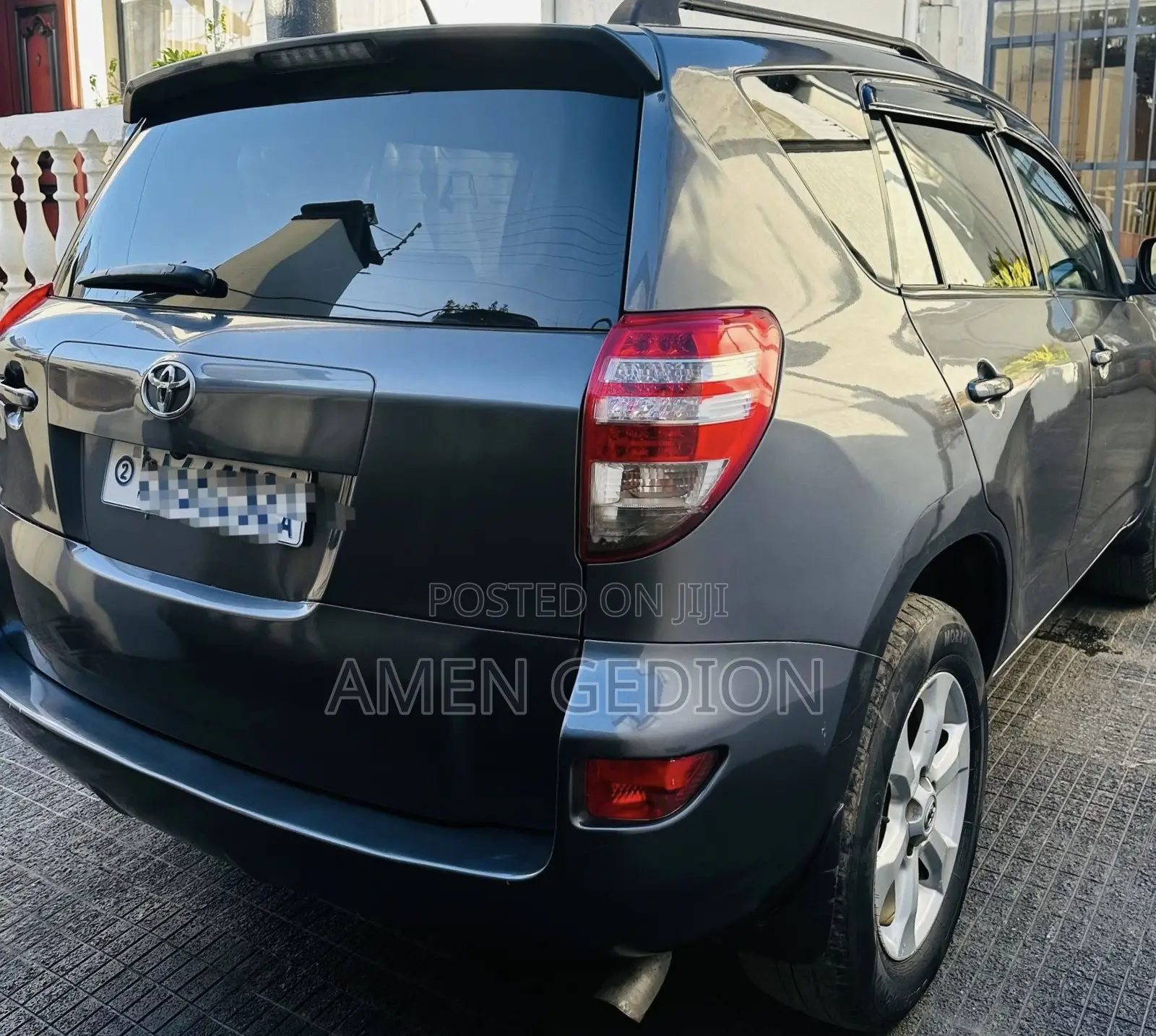 Toyota RAV4 2010 Gray