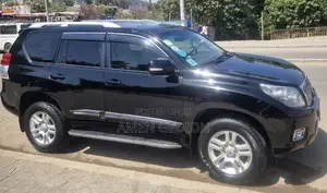 Toyota Land Cruiser 2013 Black