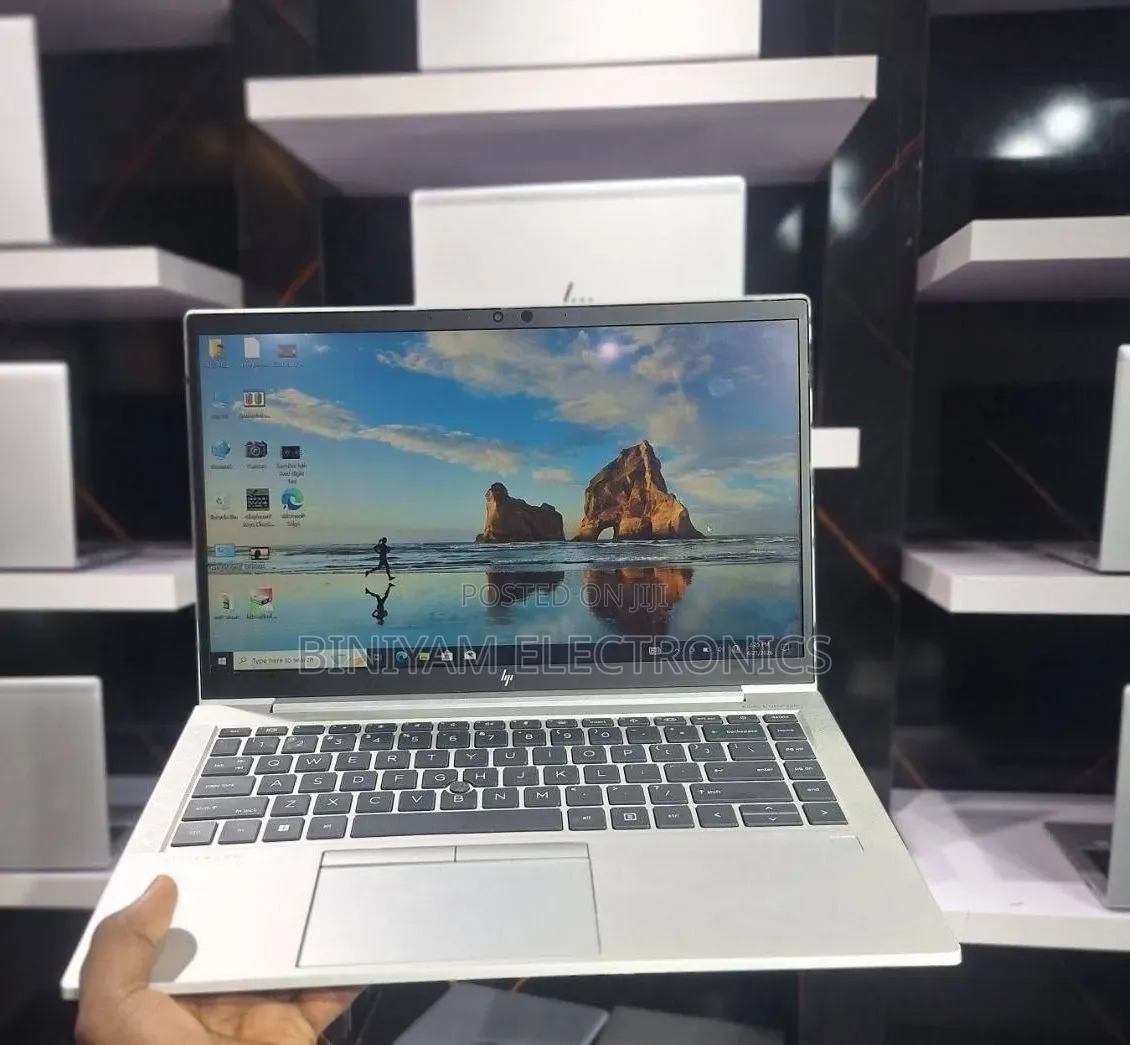 New Laptop HP EliteBook 840 G7 8GB Intel Core i5 SSD 512GB