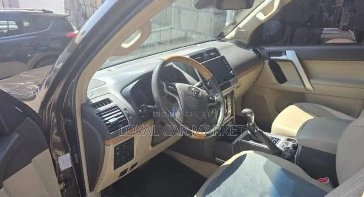 Toyota Land Cruiser Prado 2021 Brown