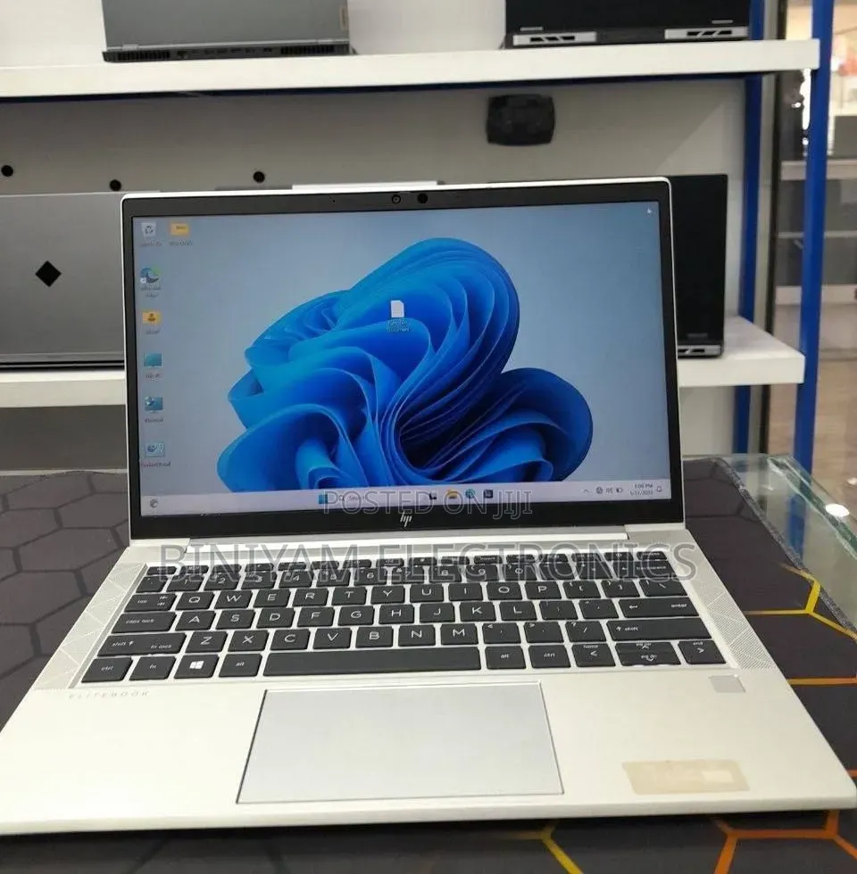 New Laptop HP EliteBook 840 G8 16GB Intel Core i7 SSD 512GB
