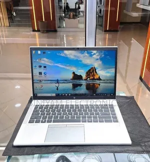 New Laptop HP EliteBook 840 G8 16GB Intel Core i7 SSD 512GB