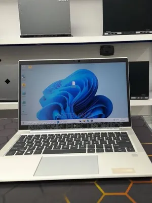 New Laptop HP EliteBook 840 G8 16GB Intel Core i7 SSD 512GB