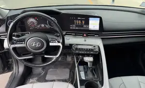 Hyundai Avante 2025 Gray