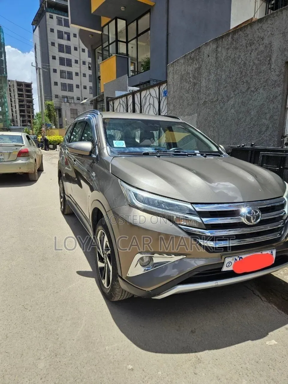 Toyota Rush 2020 Ivory