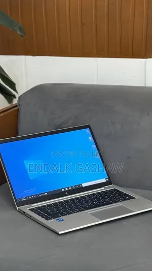 New Laptop HP EliteBook 840 G8 16GB Intel Core i7 SSD 512GB