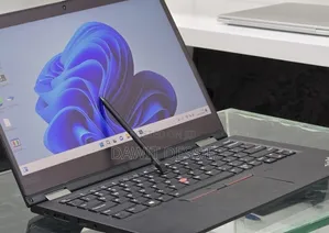 Laptop Lenovo ThinkPad X390 Yoga 16GB Intel Core i5 SSD 512GB