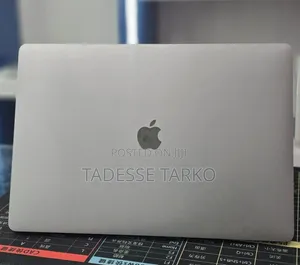 New Laptop Apple MacBook Pro 2019 32GB Intel Core i9 SSD 1T