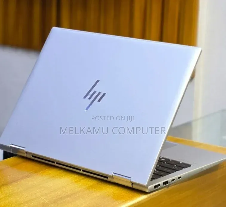 New Laptop HP Elitebook 830 G11 16GB Intel Core Ultra 7 SSD 512GB