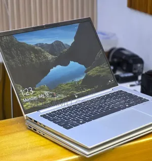 New Laptop HP EliteBook 840 G11 16GB Intel Core Ultra 7 SSD 512GB