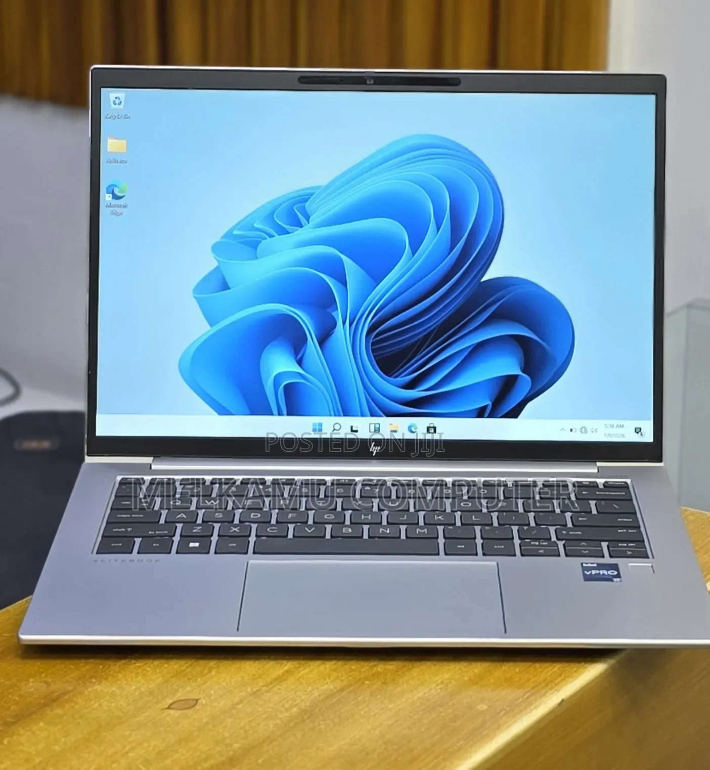 New Laptop HP EliteBook 840 10 16GB Intel Core i7 SSD 512GB