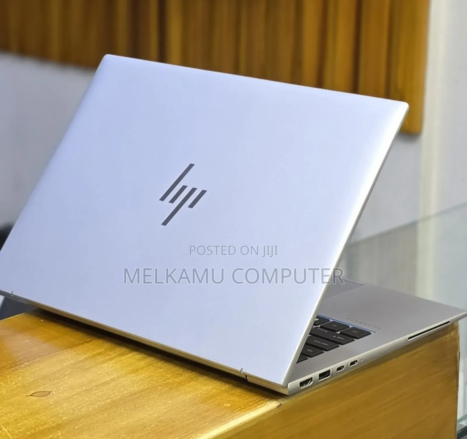 New Laptop HP EliteBook 840 10 16GB Intel Core i7 SSD 512GB