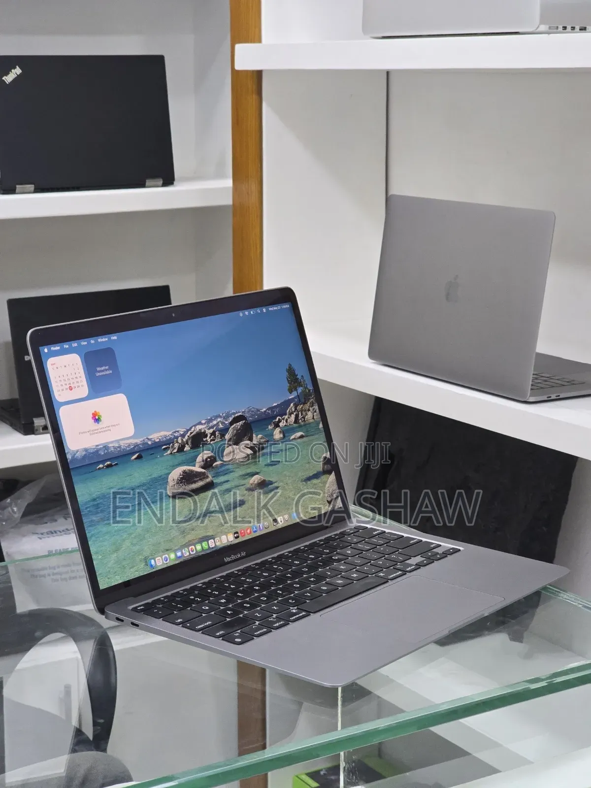 New Laptop Apple MacBook Air 2020 M1 8GB Apple M1 SSD 256GB