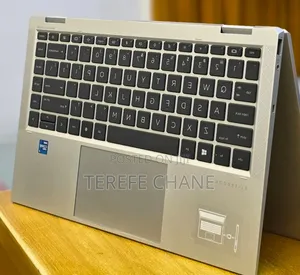 New Laptop HP EliteBook 1040 G8 16GB Intel Core i7 SSD 512GB