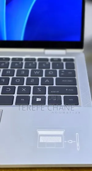 New Laptop HP EliteBook 1040 G8 16GB Intel Core i7 SSD 512GB