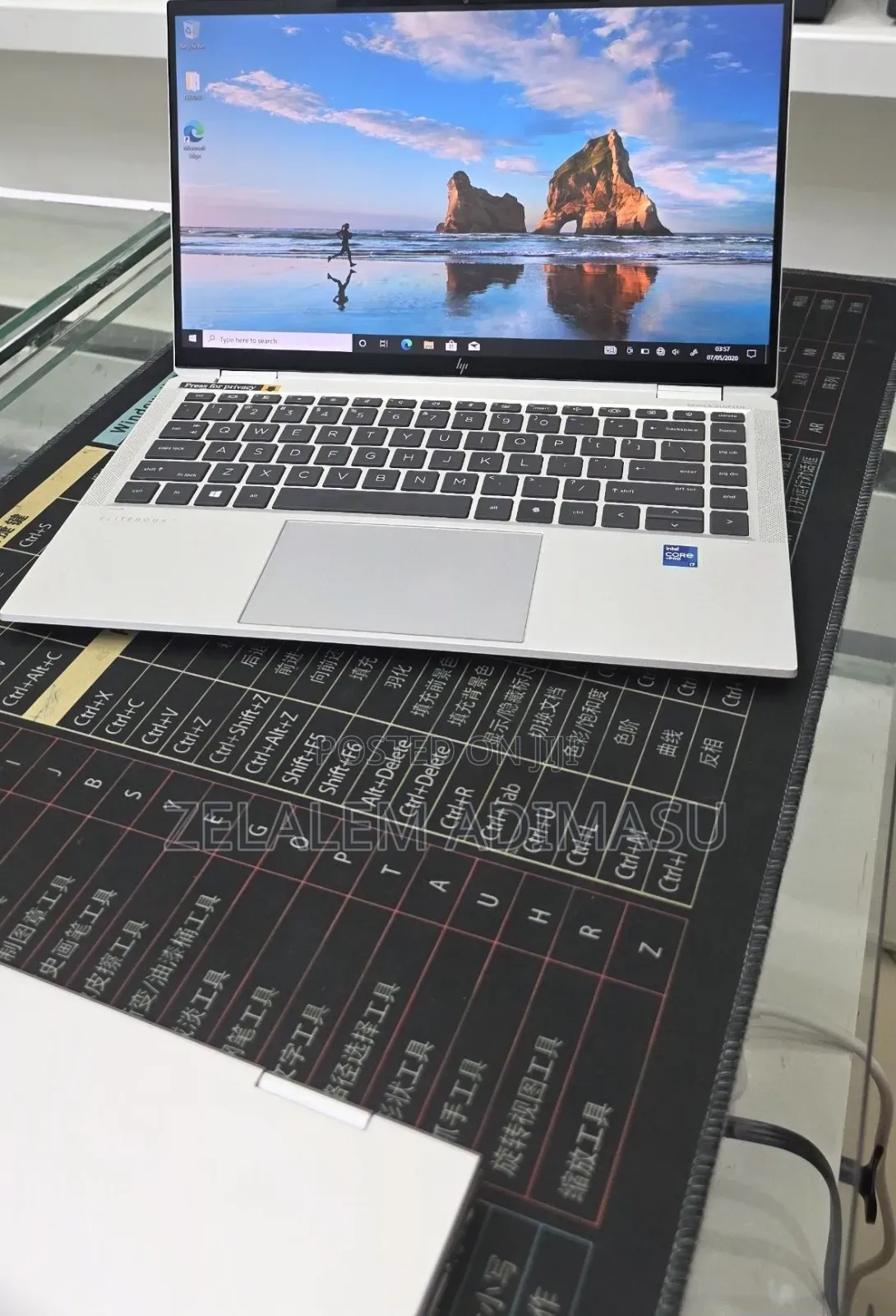 New Laptop HP EliteBook x360 1040 G7 16GB Intel Core i7 SSD 512GB
