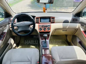 Toyota Corolla 2003 Gold