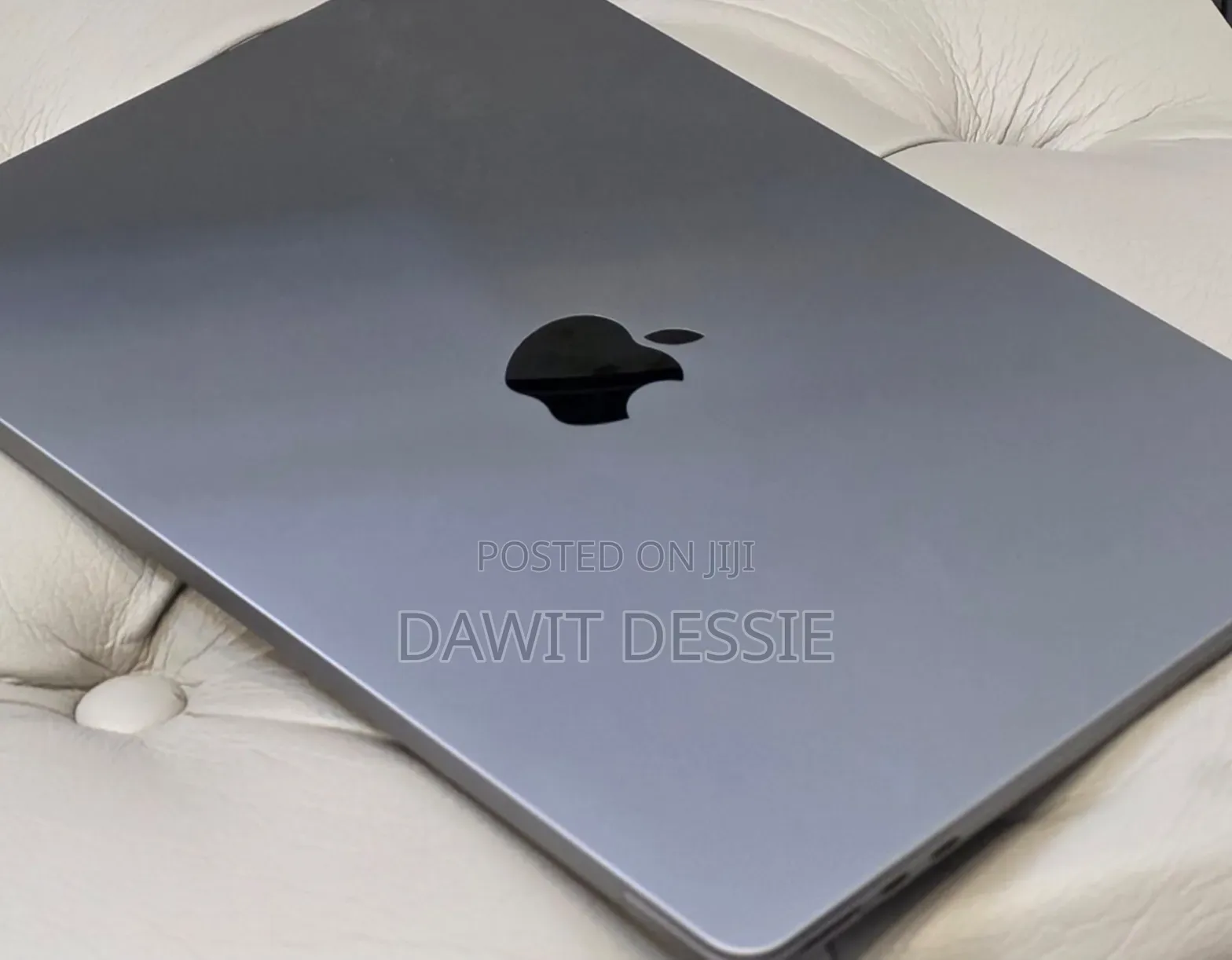 New Laptop Apple MacBook Air 2022 M2 8GB Apple M2 SSD 256GB