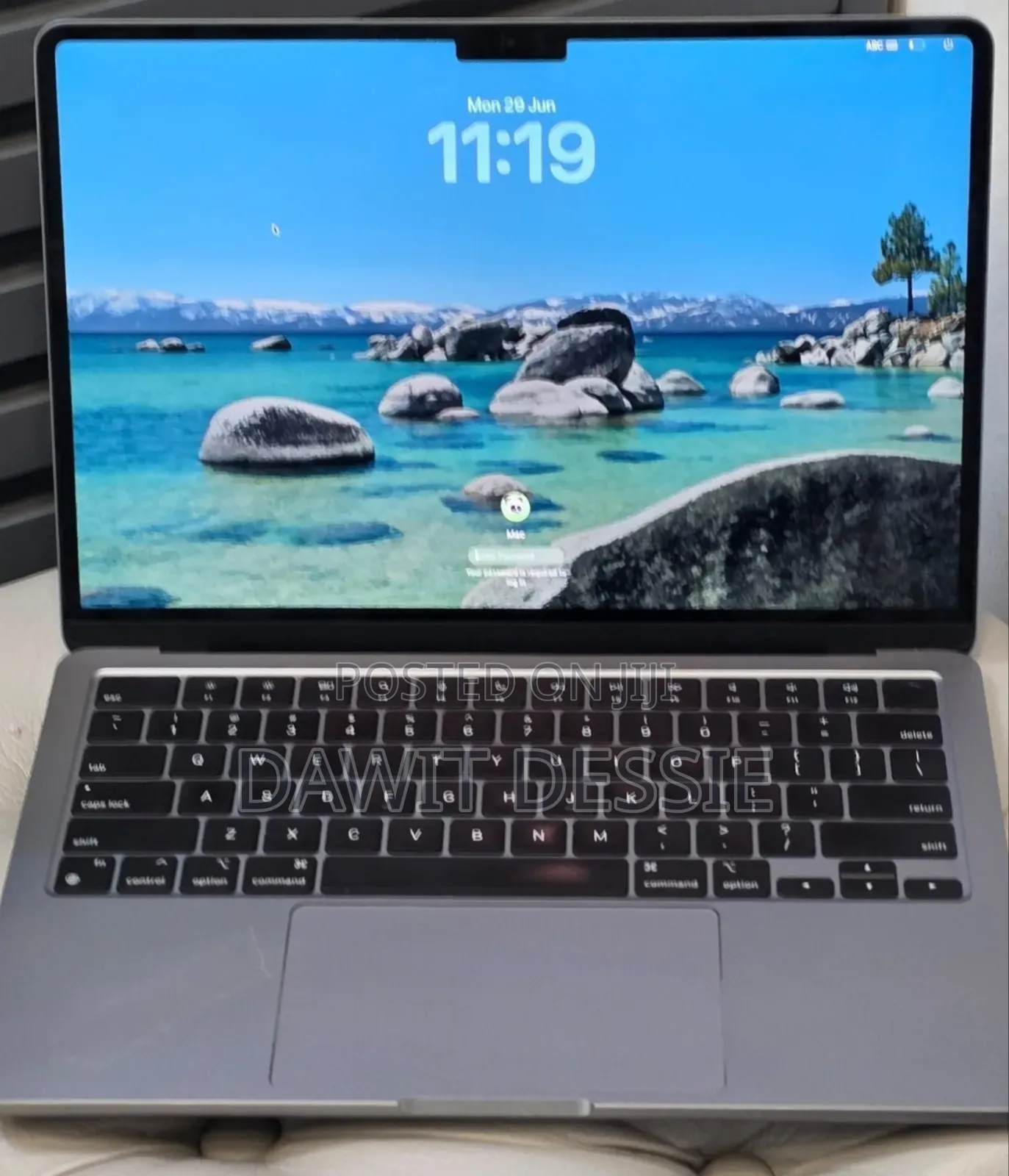 New Laptop Apple MacBook Air 2022 M2 8GB Apple M2 SSD 256GB