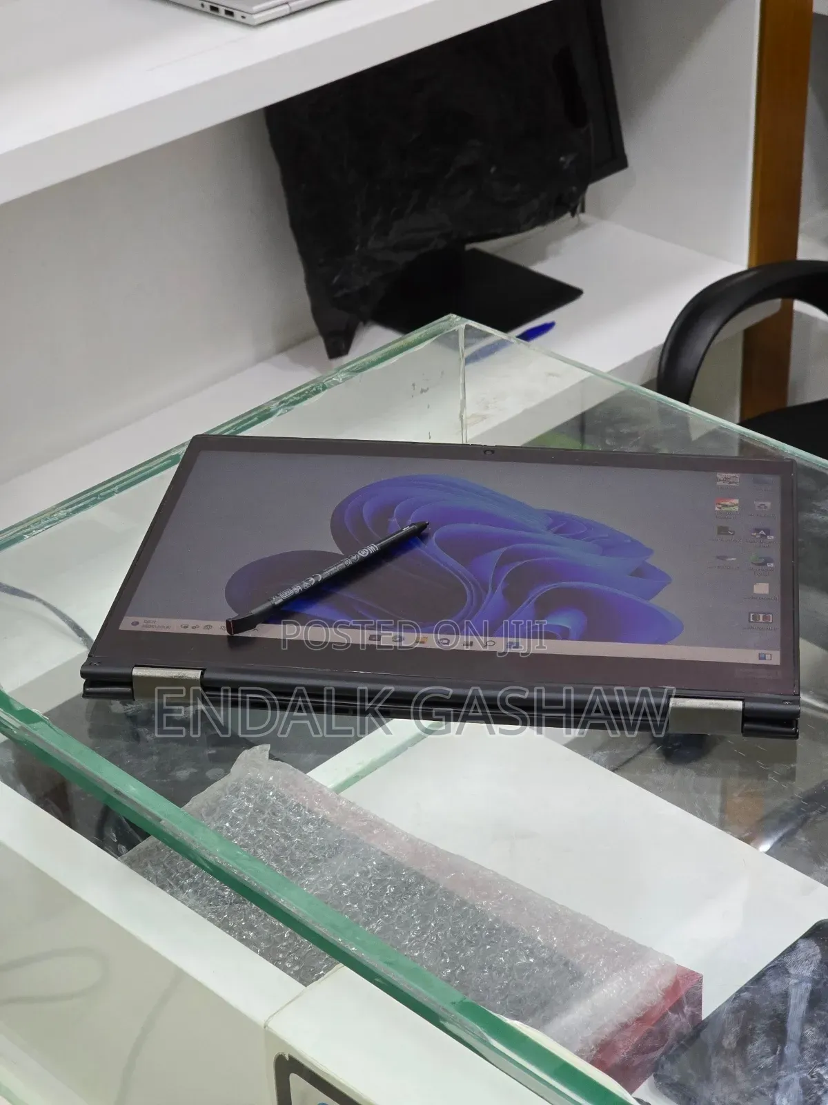 New Laptop Lenovo ThinkPad X390 16GB Intel Core i5 SSD 512GB