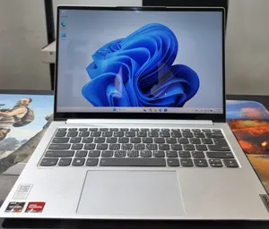 New Laptop Lenovo IdeaPad 720S 16GB AMD Ryzen 7 SSD 512GB