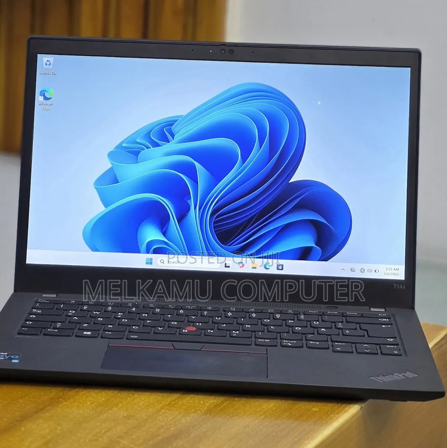 New Laptop Lenovo ThinkPad T14s Gen 2 16GB Intel Core i5 SSD 512GB