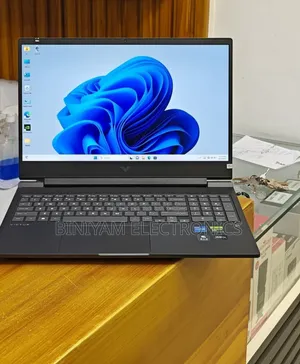 New Laptop HP Victus 16 16GB Intel Core i7 SSD 1T
