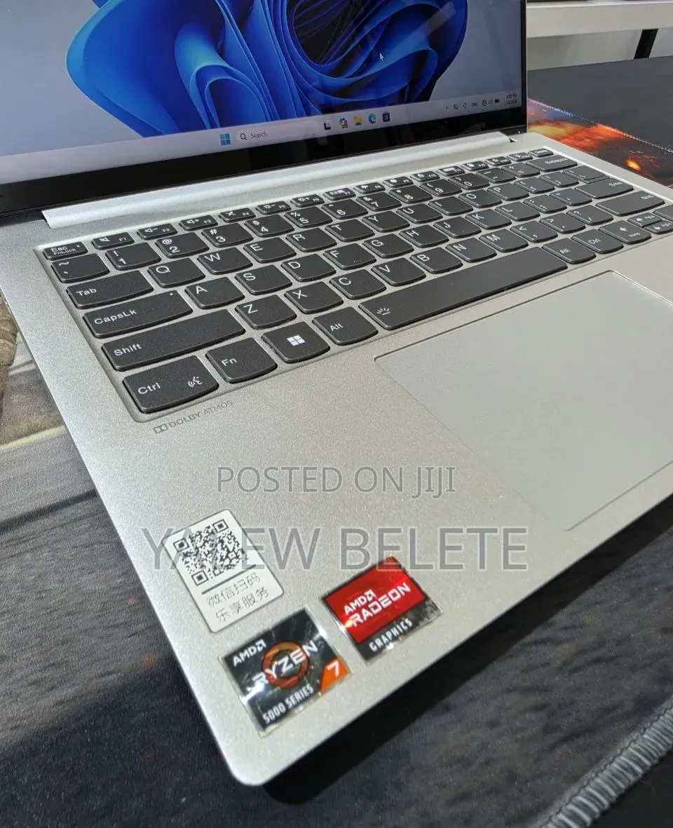 New Laptop Lenovo IdeaPad 720S 16GB AMD Ryzen 7 SSD 512GB