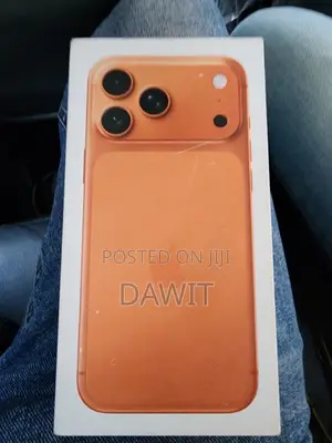 New Apple iPhone 17 Pro Max 256 GB Orange