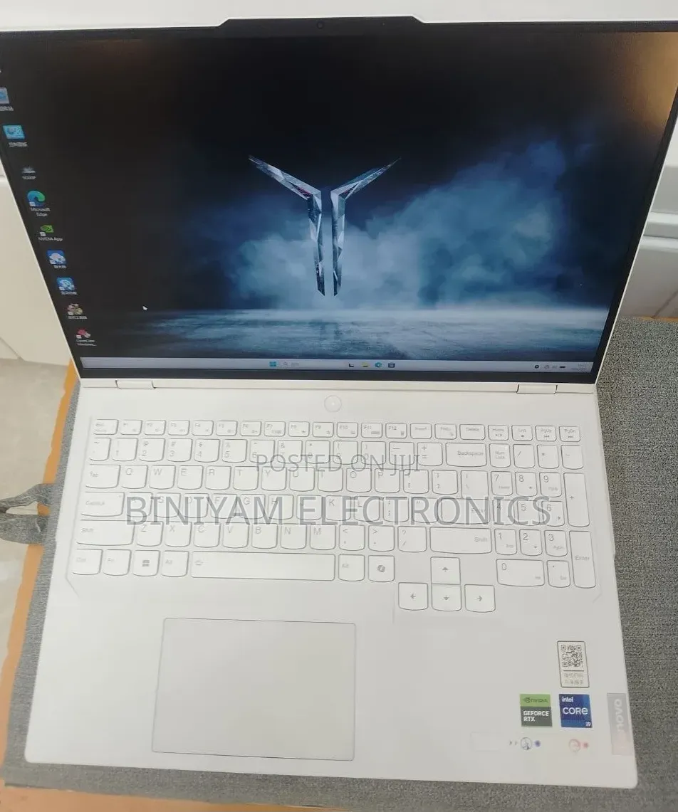 New Lenovo Legion Y7000P IRX9 Gaming Laptop 16GB Intel Core i7 SSD 1T