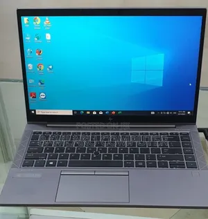 New Laptop HP ZBook Firefly 14 G7 16GB Intel Core i5 SSD 512GB