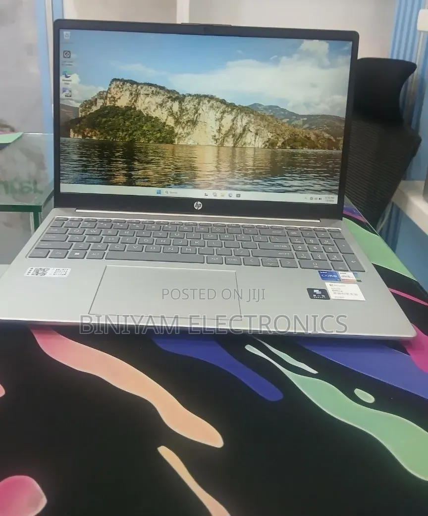 New Laptop HP Stream Notebook 16GB Intel Core i5 SSD 512GB
