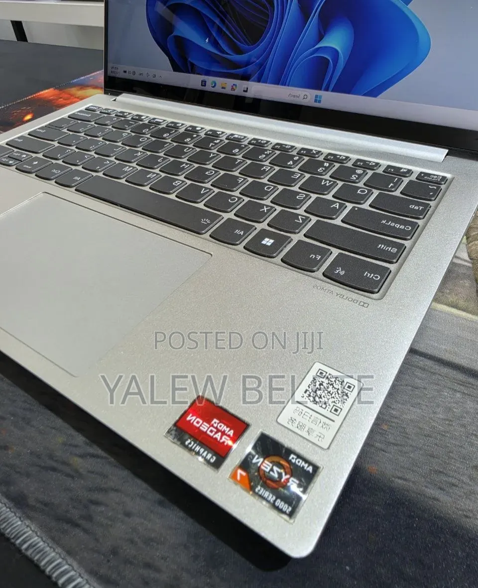 New Laptop HP Stream Notebook 16GB Intel Core i7 SSD 512GB