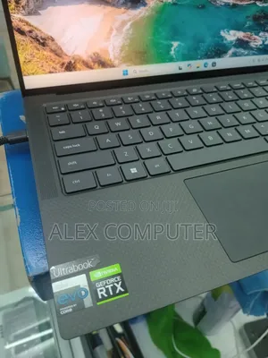 New Laptop Dell Precision 5490 32GB Intel Core Ultra 9 SSD 2T