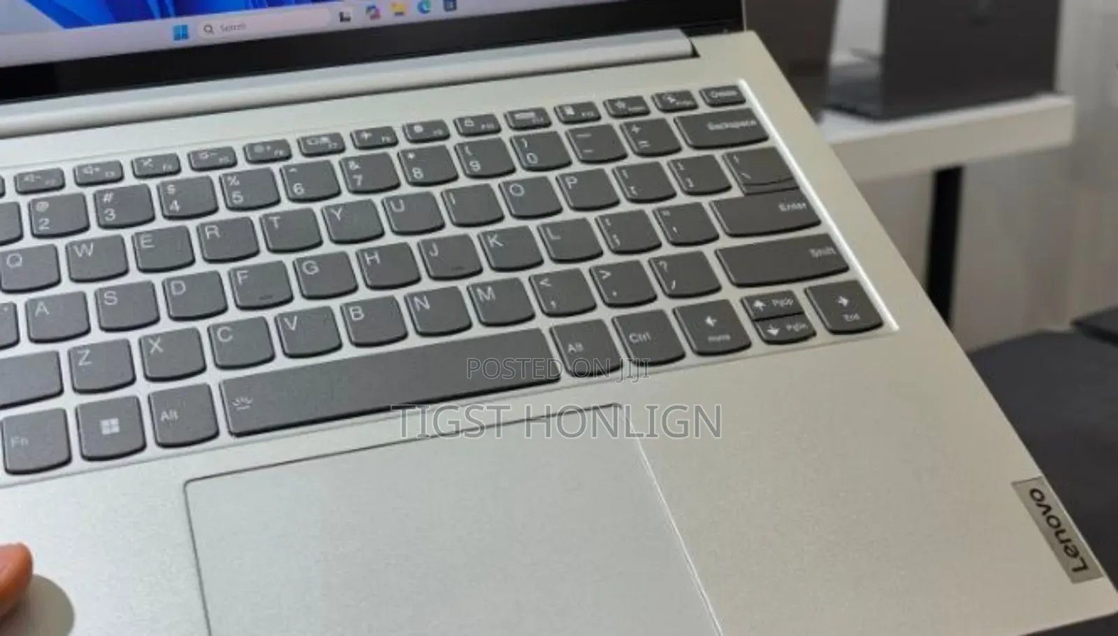 New Laptop Lenovo 16GB AMD Ryzen 7 SSD 512GB