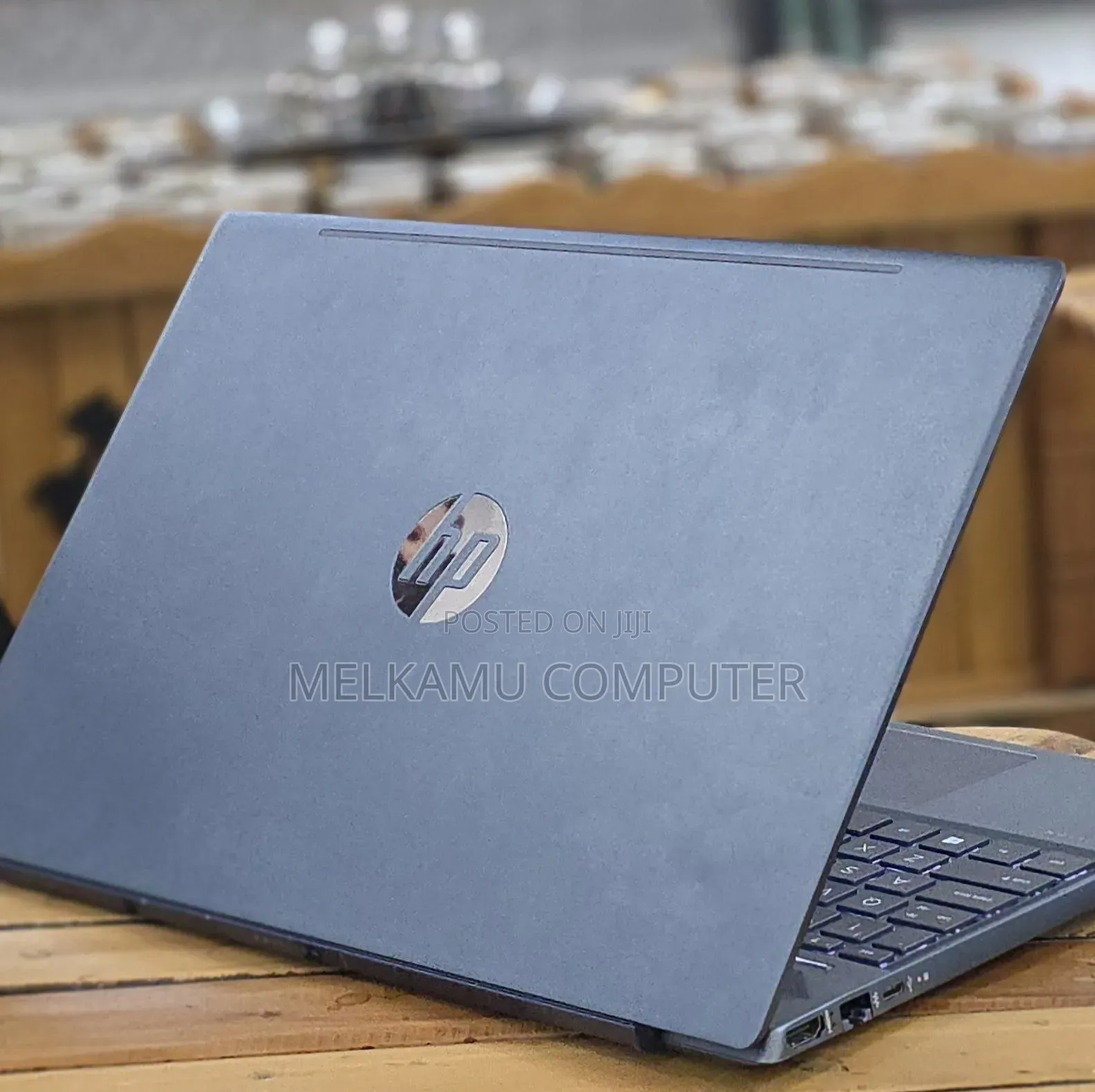 New Laptop HP Pavilion 15 8GB Intel Core i7 SSD 256GB