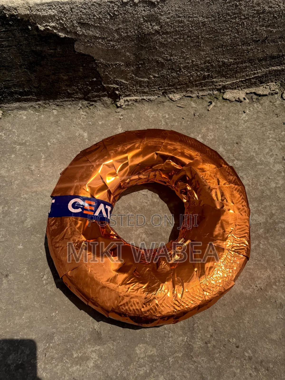 ኦሪጅናል የባጃጅ ጎማ Ceat Buland