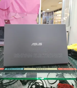 New Laptop Asus Vivobook 15 8GB Intel Core i3 SSD 256GB