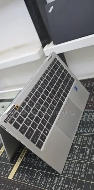New Laptop HP EliteBook 1040 G8 32GB Intel Core i7 SSD 512GB
